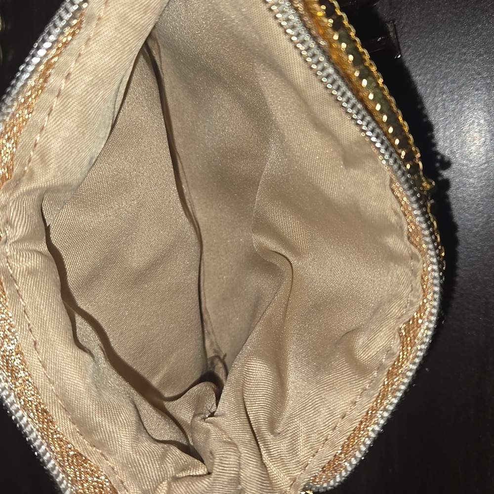 True Religion Gold Mesh Convertible Belt/Crossbody Bag NWOT - Picture 8 of 9